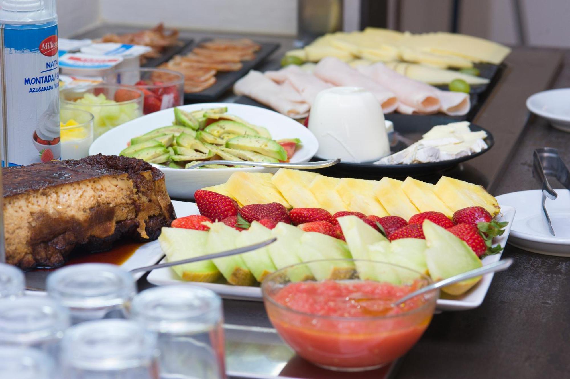 Hotel Marfil Sant Antoni de Portmany Zewnętrze zdjęcie