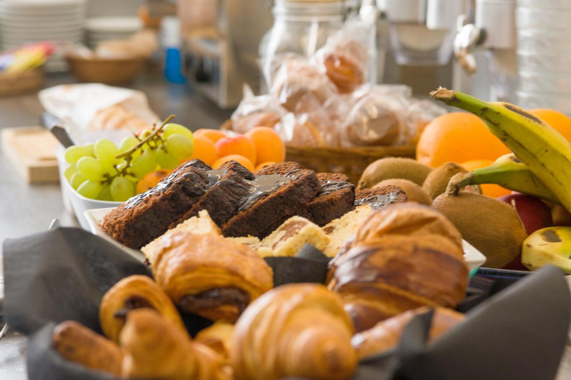 Hotel Marfil Sant Antoni de Portmany Zewnętrze zdjęcie