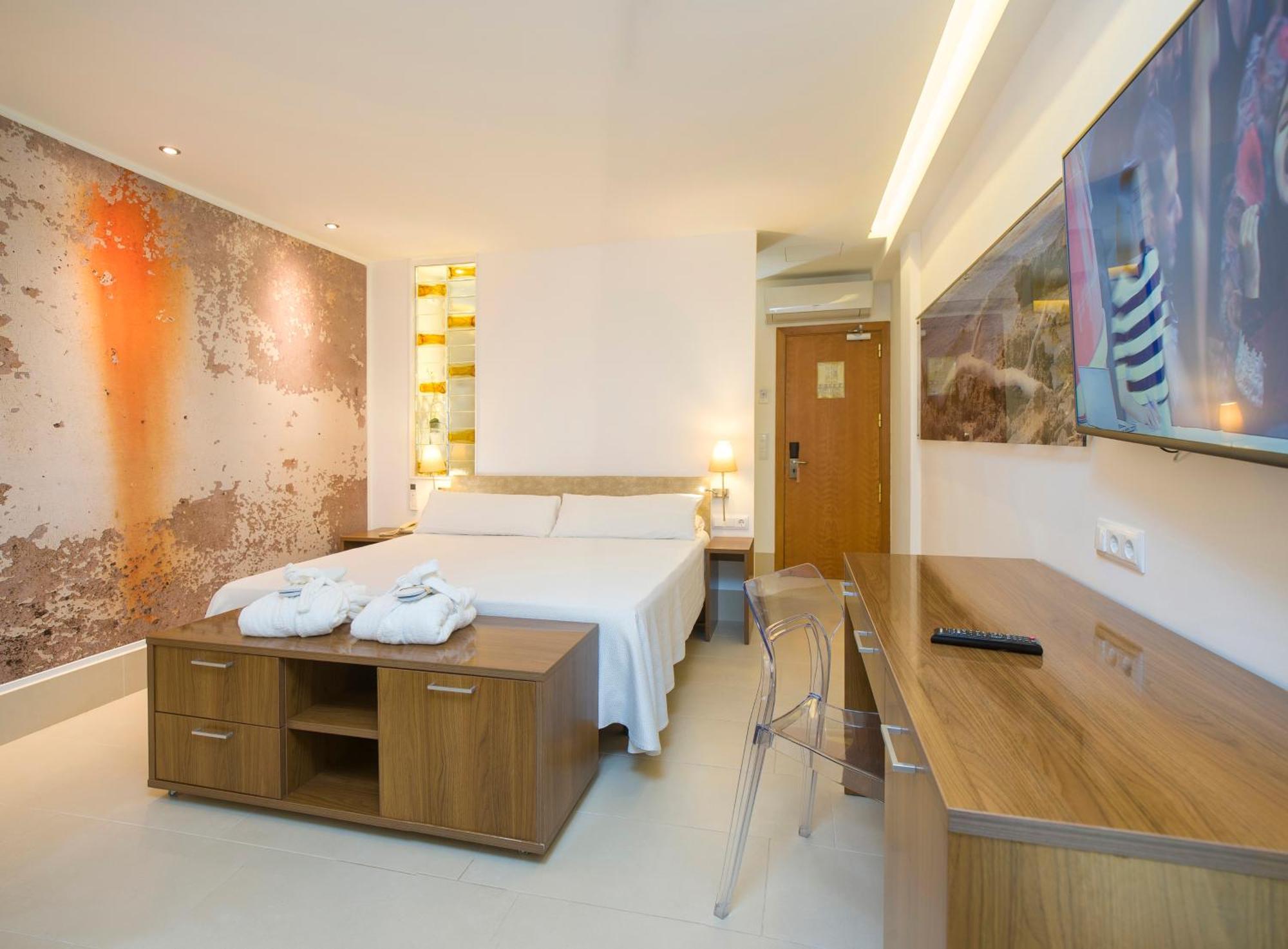 Hotel Marfil Sant Antoni de Portmany Zewnętrze zdjęcie