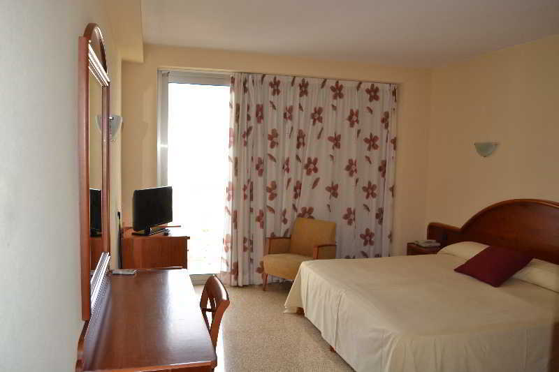 Hotel Marfil Sant Antoni de Portmany Zewnętrze zdjęcie